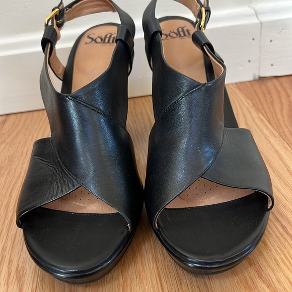 Sofft Women’s 10 M black heeled open toe sandals. - Picture 7 of 8